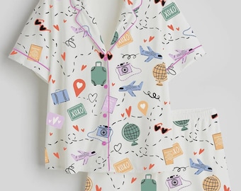 Travel Love Pajama Set – Cute Button-Up Short Sleeve Sleepwear with Shorts, Heart & Adventure Print Loungewear Gift