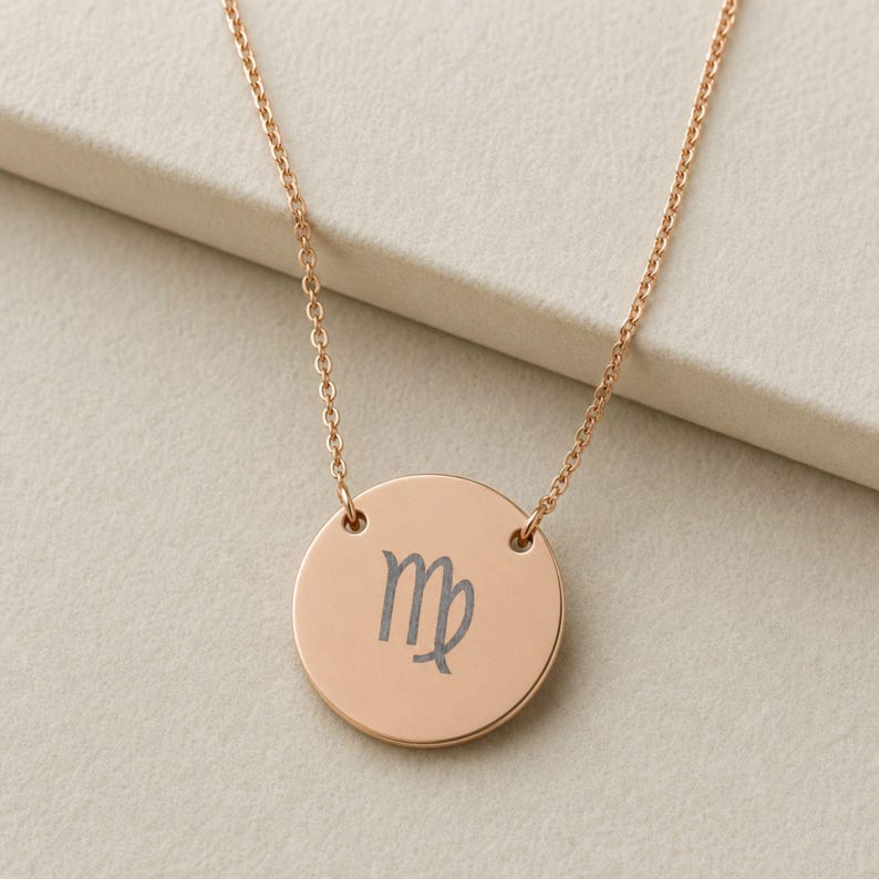 Colgante de moneda de Virgo, collar de moneda de Virgo, collar del signo zodiacal, collar del signo Virgo 18K Rose Gold PVD coating