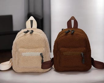 Mochila pequeña de felpa para mujer, bolso de hombro escolar de invierno