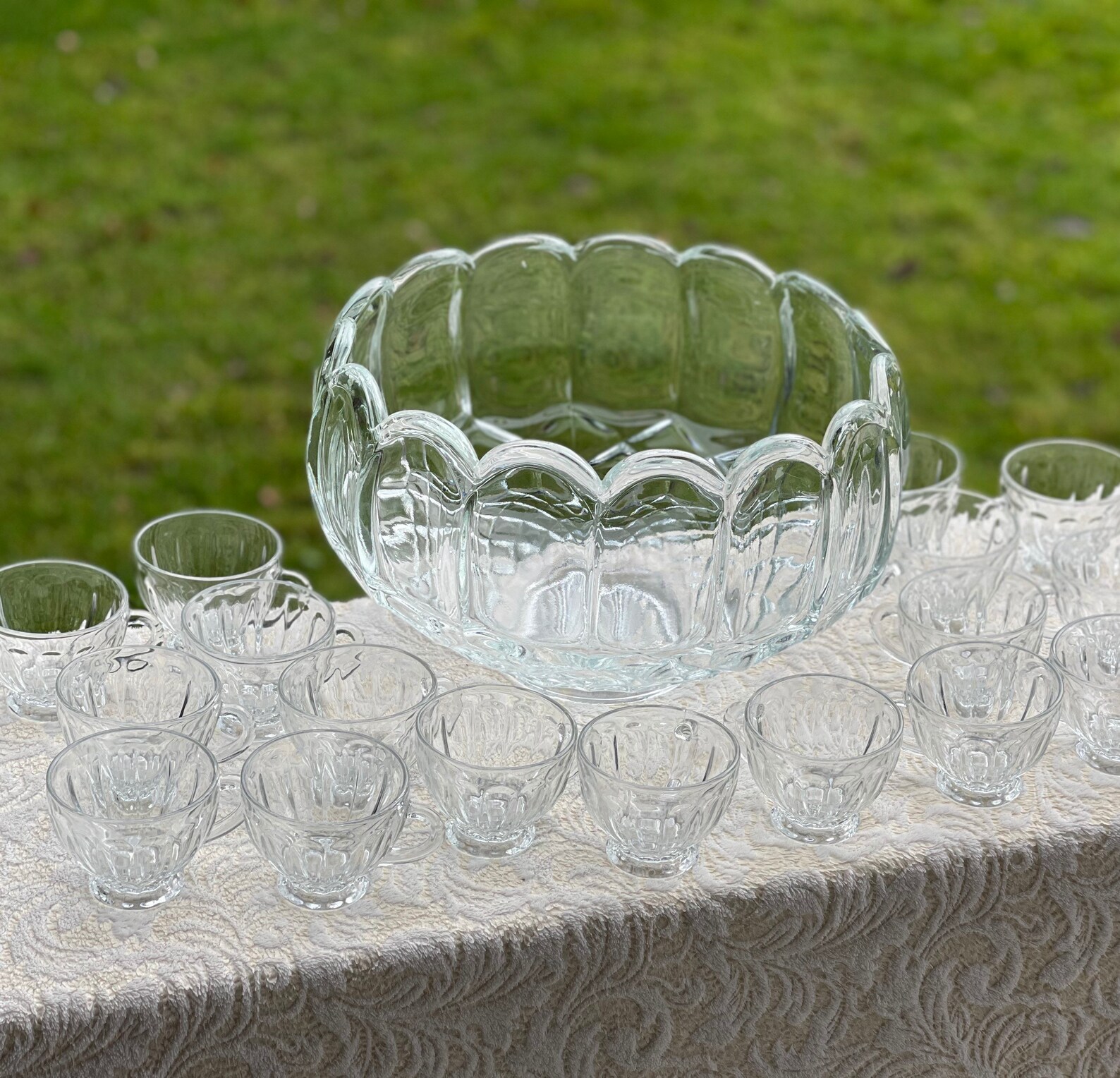 L.E. Smith Glass Punch Bowl Set the Old Dominion Pattern Etsy
