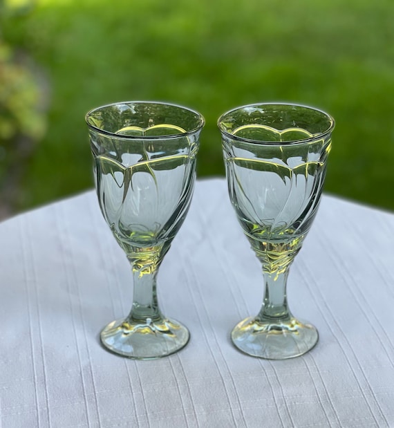 Carter Craft Tumbler 10oz by Retro Boater Carter Craft Tumbler 10oz by Retro Boater
