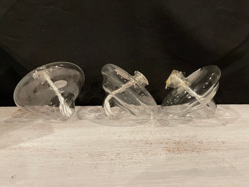 New IOB Princess House Floating Oil Candles