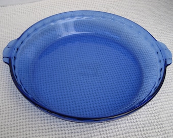 blue pyrex pie plate