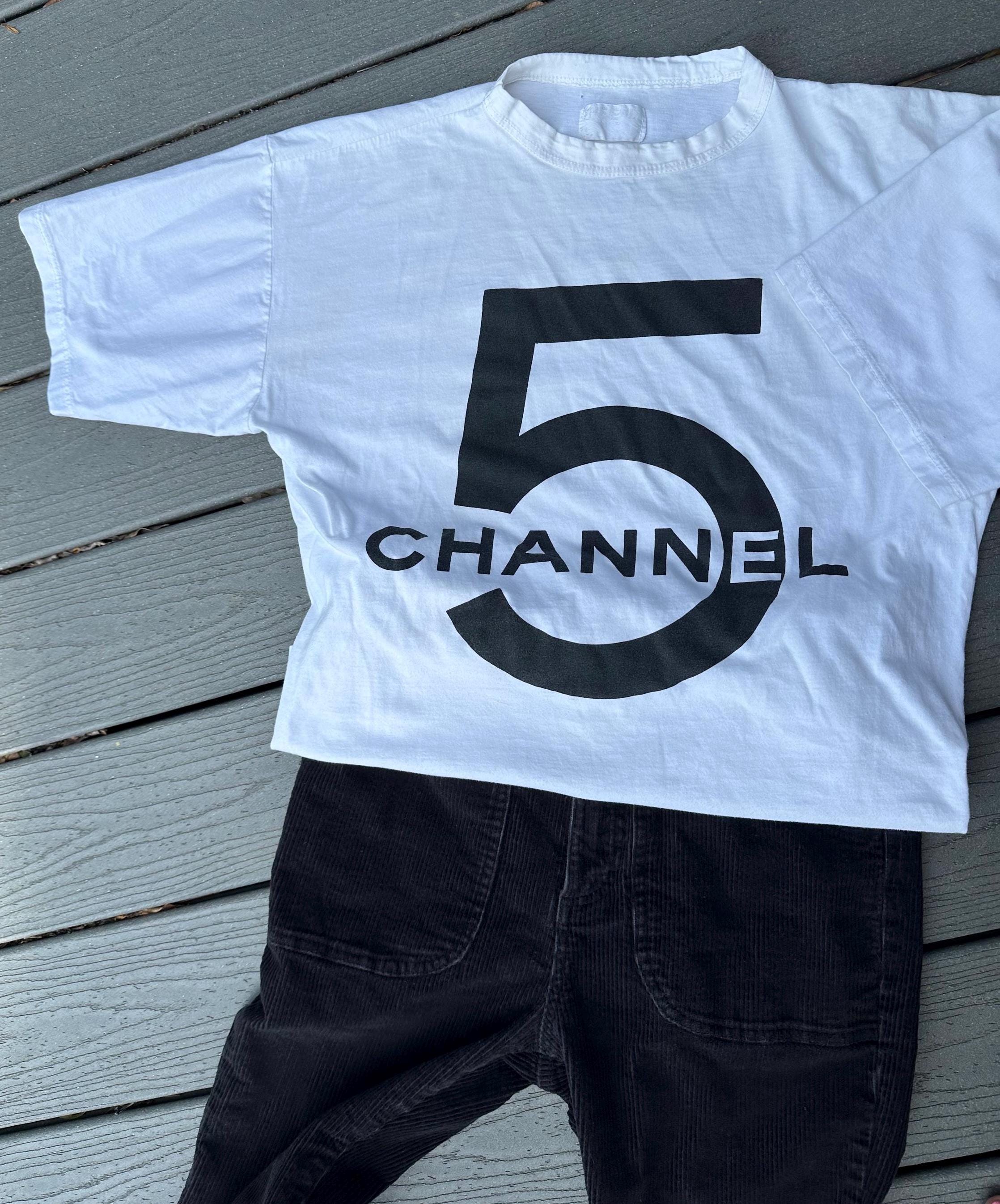 Chanel No 5 T Shirt - Etsy