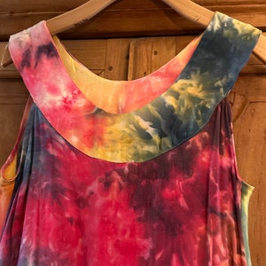 New!! Made in Maui Trapeze Tie Dye Sundress w Pockets!!