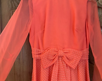 Like New!! Miss Elliette Mod Swiss Dot  Chiffon w Bow Maxi Dress
