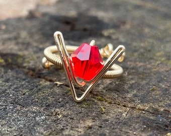 Vintage Ring mit Goronen Rubin