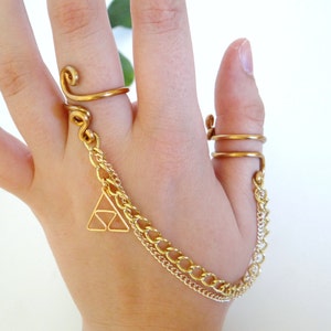 L.O.Z.® Double Chain Ring with Golden Triforce