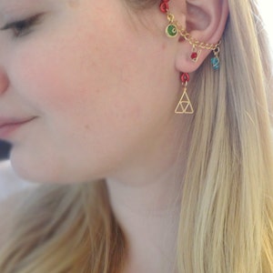 L.O.Z.® Wise Ear Bend with Hanging Spiritual Stones and Triforce in Red image 4