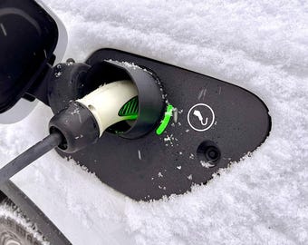 Tapa Puerto Carga Compatible Polestar 2 | Protector Nieve Lluvia | Escudo Conector Tipo Dos | Accesorios Coche Electrico
