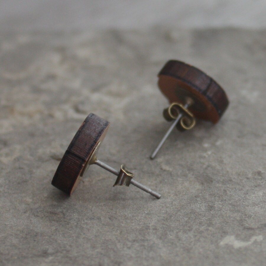 Acorn Post Earrings - Sterling Silver