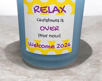 NEW YEAR 8oz Scented Candle with a Crackling Wood Wick | Non-toxic | Vegan friendly | 100% Natural Beeswax | Gift