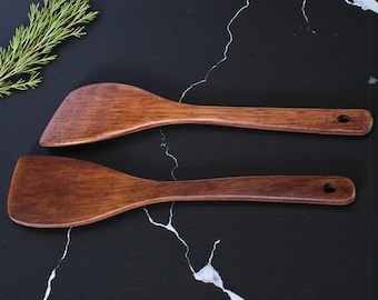 Wooden Spatula Turner for Cooking – Long Handle Utensil for Kitchen & Baking: Handmade Wood Shovel Spoon Tool