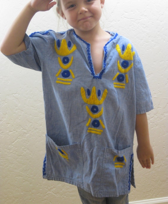 Embroidered Shirt, Vintage Tunic, Embroidered Tunic, Small Vintage, Tunic with Pockets, Ethnic Designs, African Inspired, Chambray Tunic
