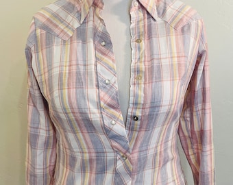Vintage snap shirt vintage clothing vintage cowgirl Western shirt small snap shirt vintage blouse long sleeve vintage