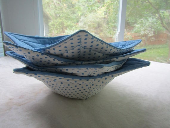 Microwaveable Handmade Soup Bowl Cozies, Set Of 4. 7" top 5" bottom