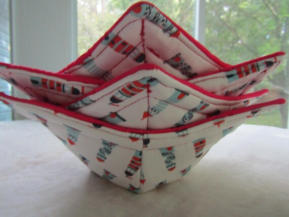 Handmade Microwaveable Hot Soup Bowl Cozy, Set Of 4. Size 7" Top 5" Bottom