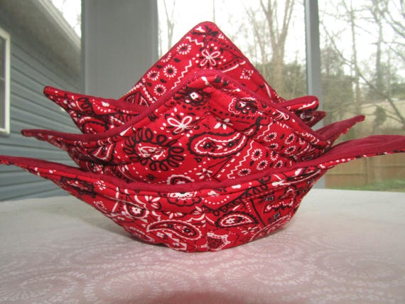 Handmade Microwaveable Soup Bowl Cozy, Set Of 3. Size 7" Top 5" Bottom.