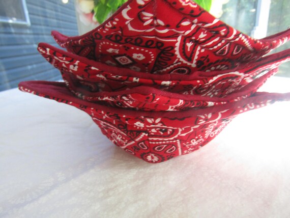 Microwaveable Hot Soup Bowl Cozy, Set Of 4- 7" Top 5" bottom