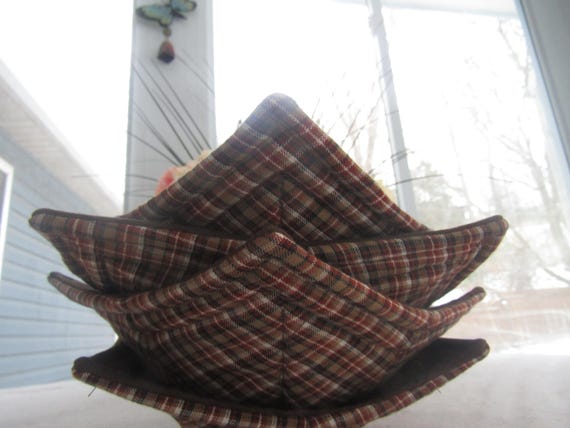 Handmade Microwaveable Soup Bowl Cozy, Set Of 4. Size 7" Top 5" Bottom.