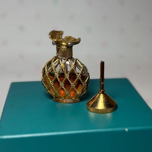 Vintage Nina Ricci Small Gold L’Air Du Temps in Case with Funnel - made in France