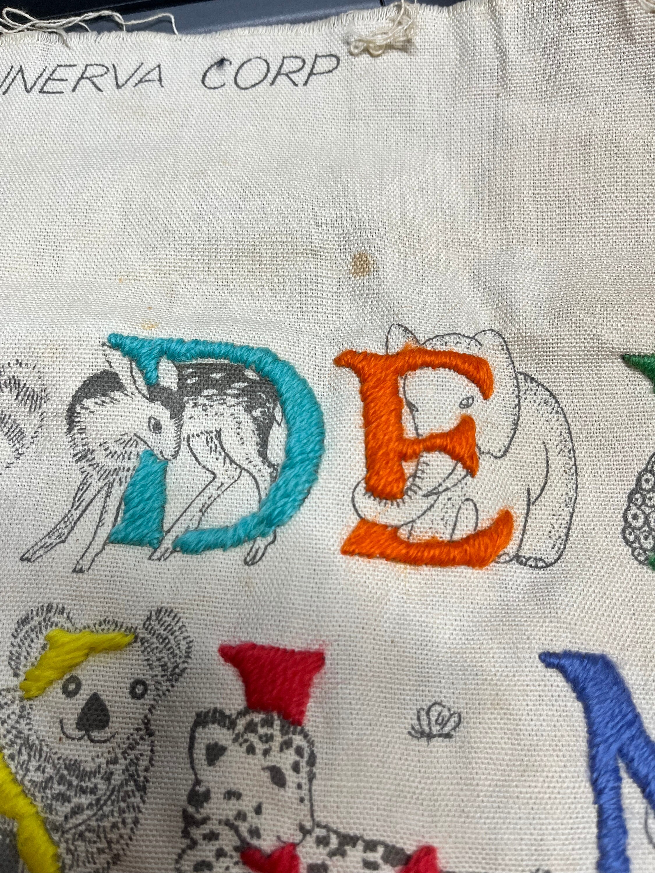Broderie Ancienne Erica Wilson Columbia-Minerva Crewel - Prière Bonne Nuit Encadrée 1977