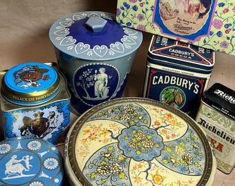 Whitman's Chocolate Tin Alphonse Mucha 1920s Salmagundi Chocolate