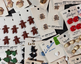 Vintage FUN plastic molded Buttons / Enameled Buttons / Metal Buttons / Gingerbread Men - Hearts - Notions - Animals - Lots of Lots