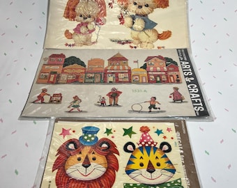 Calcomanías de agua vintage Meyercord de los años 70 • SE VENDEN POR SEPARADO • Cachorros de pompón - Little Village - Circus Time