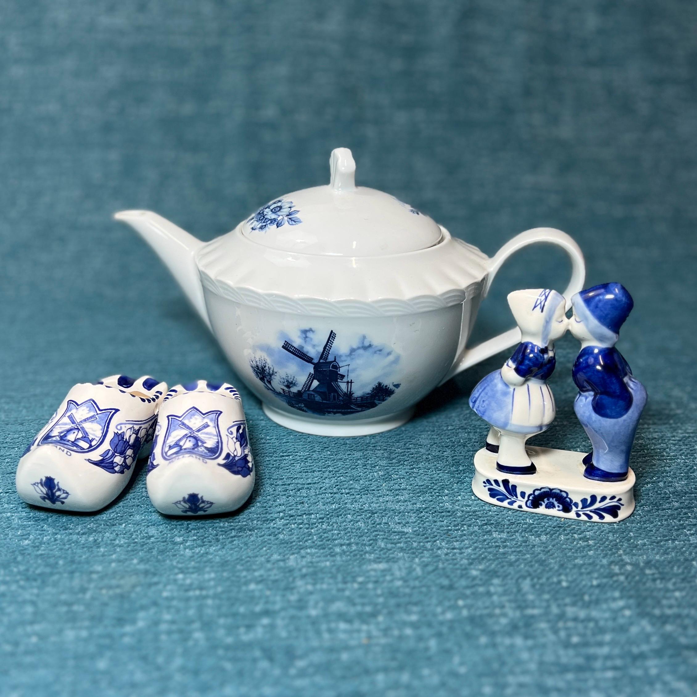 Delft Miniature Tea Set - Etsy