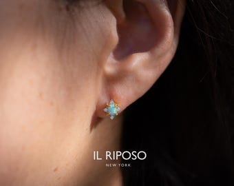 Pendientes de ópalo Starburst: plata de ley bañada en oro IR4028