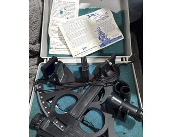 Herramienta de navegación para tambor de micrómetro sextante maestro Mark 15 de Davis Instruments y estuche.