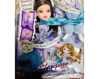 Bratz 2006 Ice champions skating Dana with mini rink NIB