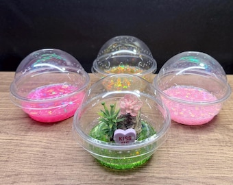 Glitter Snowball Spiderling Dome Enclosure 3”