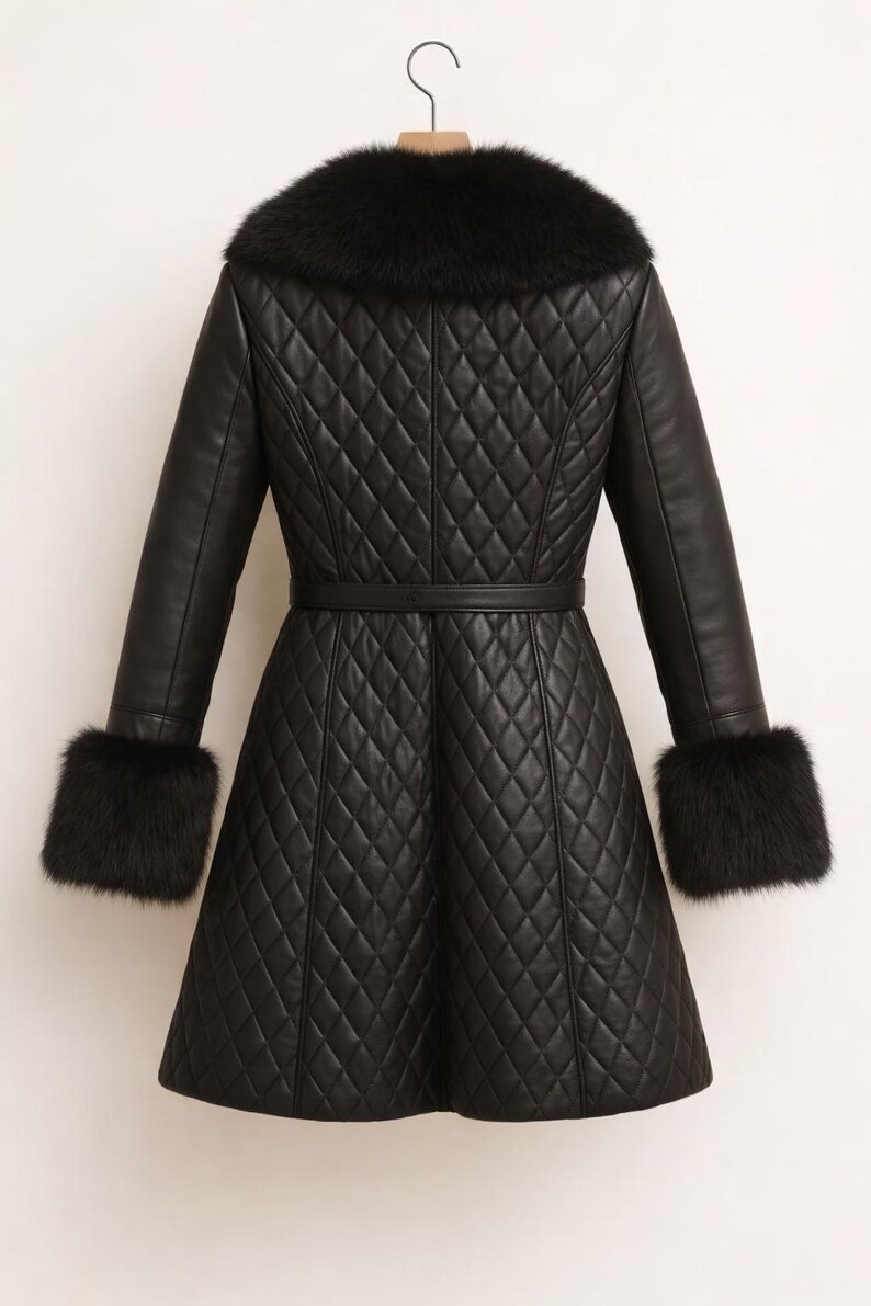 Abrigo de cuero acolchado negro con ribete de piel / Chaqueta de invierno de lujo para mujer imagen 2