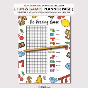 以下が含まれることがあります： 読書進捗を追跡するためのグリッドを備えた、「The Reading Game」というタイトルのカラフルなプランナーページ。 さくらんぼ、レモン、ダイヤモンド、ドル記号のイラストが含まれています。 鉛筆がページに置かれています。 上部のテキストは「FUN & GAMES PLANNER PAGE」と書かれています。