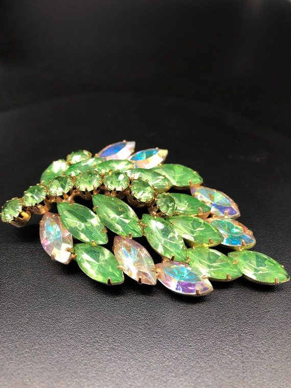 Large green rhinestone brooch/ pin, mint greet and