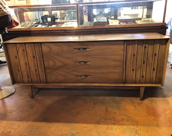 Kent Coffey Dresser