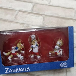 Fifa World Cup FIFA-2018 Russia Soccer Figure Set Wolf Zabivaka 3