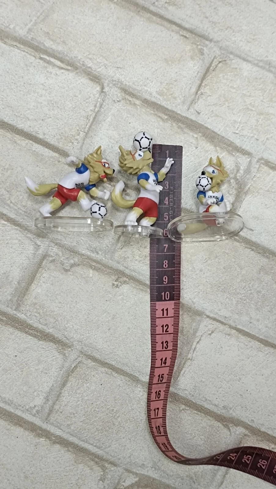 Peluche Zabivaka 25 Cm – Mascotte Officielle Coupe Du Monde FIFA 2018 – Cadeau Fan De Foot