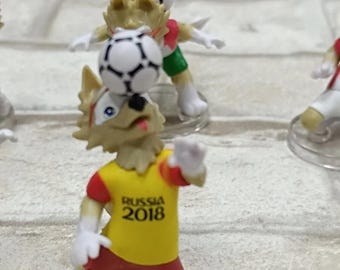 Set2018 FIFA World Cup Russia TM Figurine Zabivaka Team of 8