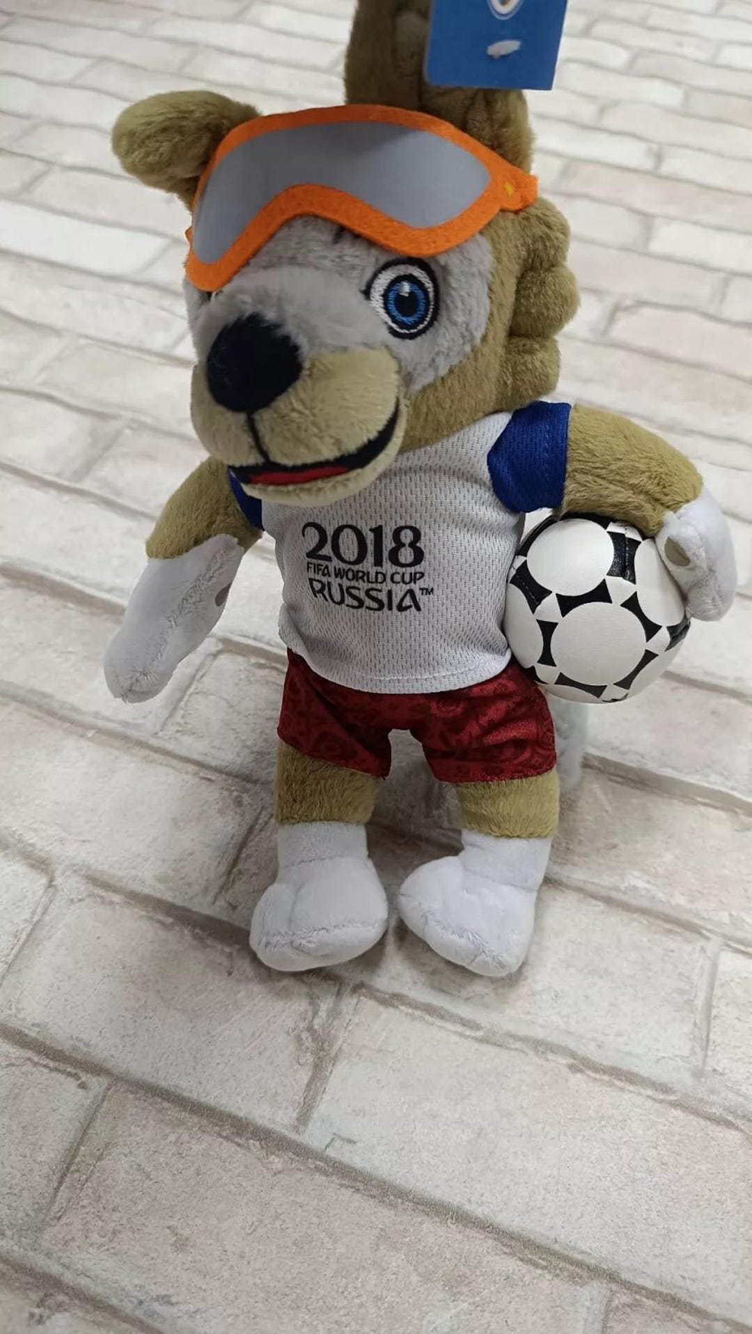 Fifa 2018 World Cup Russia Soccer Souvenir Soft Toy Wolf Zabivaka