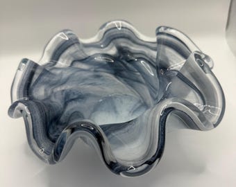 Murano  Art Glass Bowl with Gray and White Swirls and Ruffled Edge