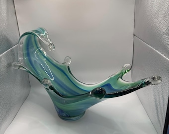 Murano art glass basket featuring ‘splash’ design in blue and teal