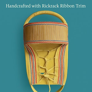 Vintage 1940s Apache Cradleboard: White Mountain Tribe Baby Carrier