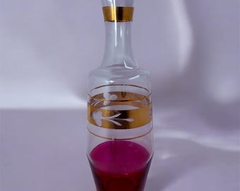 Cranberry and gold mid-century pitcher – vintage carafe / decanter with gilded detail