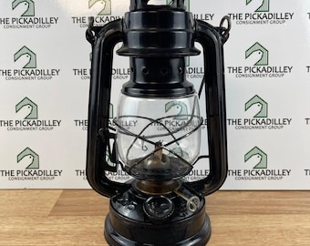 Vintage Swallow Brand 235 Black Hurricane Kerosene Lantern Oil Lamp Glass Globe