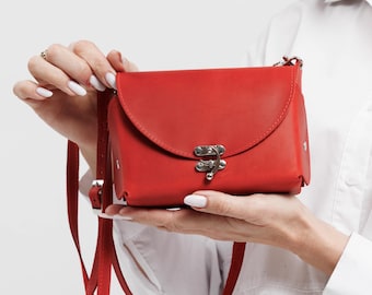 Small Leather Crossbody Bag | Personalized Women’s Purse | Minimalist Everyday Bag