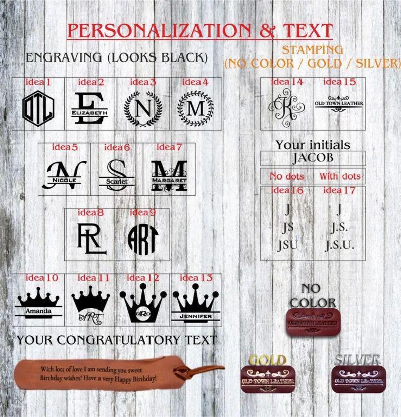 Pode incluir: Um fundo de madeira exibe op&ccedil;&otilde;es de personaliza&ccedil;&atilde;o para artigos de couro. A imagem mostra ideias de grava&ccedil;&atilde;o e estampagem, incluindo iniciais, coroas e texto. O texto diz "PERSONALIZA&Ccedil;&Atilde;O & TEXTO" e "SEU TEXTO DE PARAB&Eacute;NS".