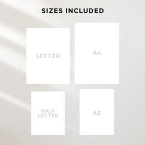K&ouml;nnte beinhalten: Bild mit vier wei&szlig;en Papierformaten: Letter, A4, Half Letter und A5. Der Text "SIZES INCLUDED" steht oben. Die Papiere sind quadratisch angeordnet, mit Letter und A4 oben und Half Letter und A5 unten.